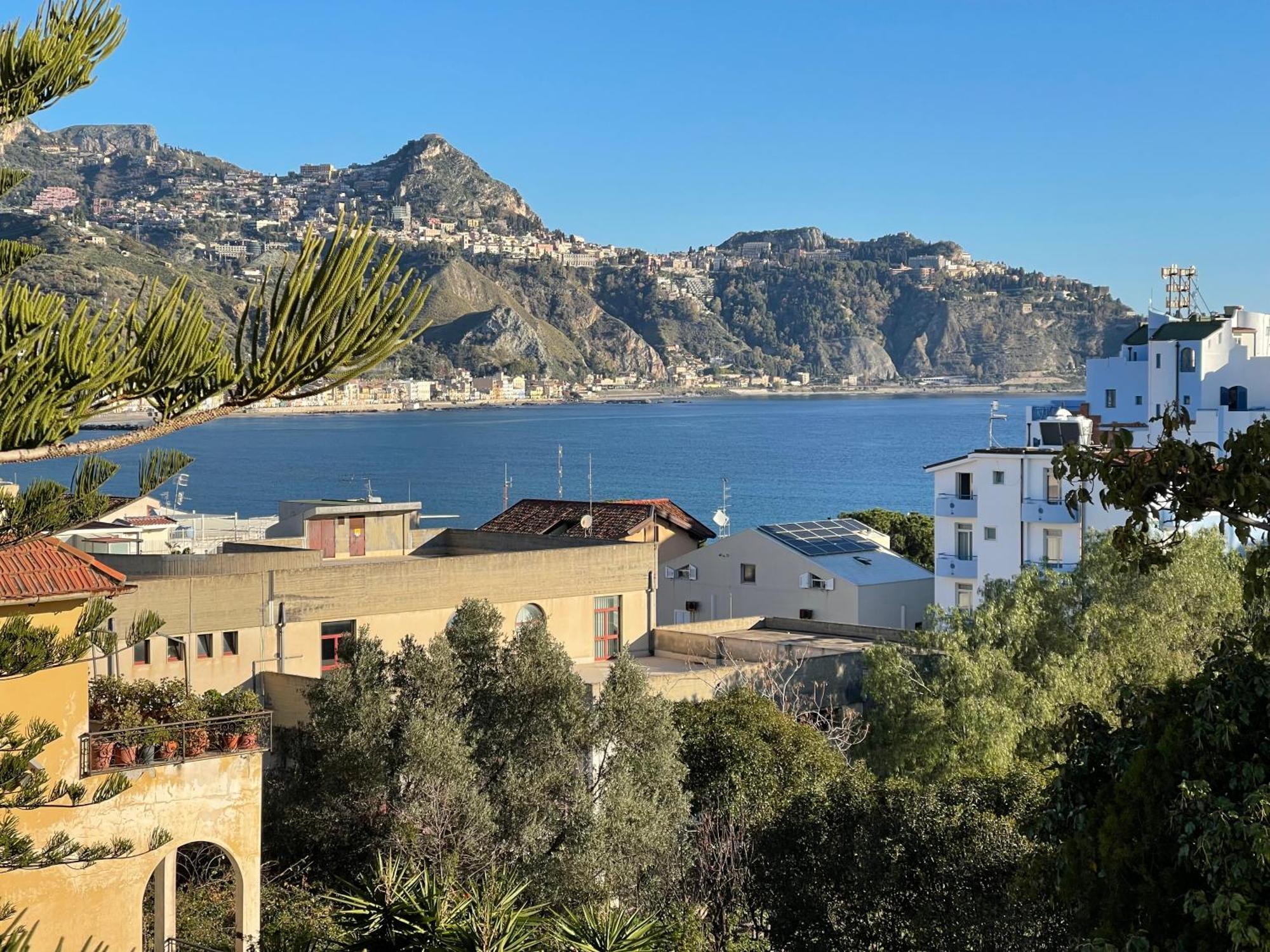 John Sea Suites جيارديني ناكسوس المظهر الخارجي الصورة
